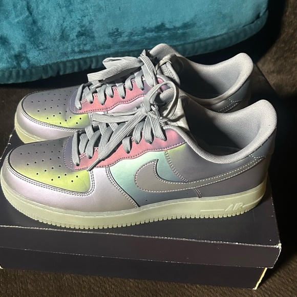 Air Force 1 size 11 Beautiful!!! - Picture 4 of 11